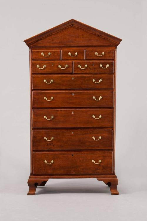 D2012-CMD. Tall chest of drawers