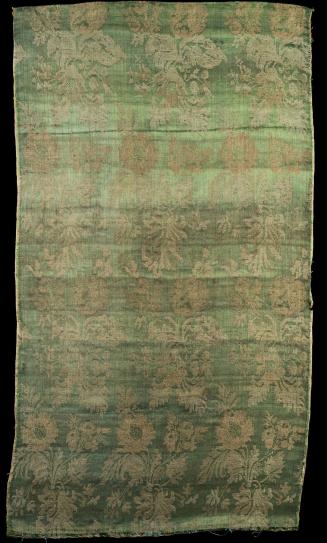 Textile fragment 1952-424,a