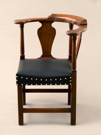 D2014-CMD. Corner chair
