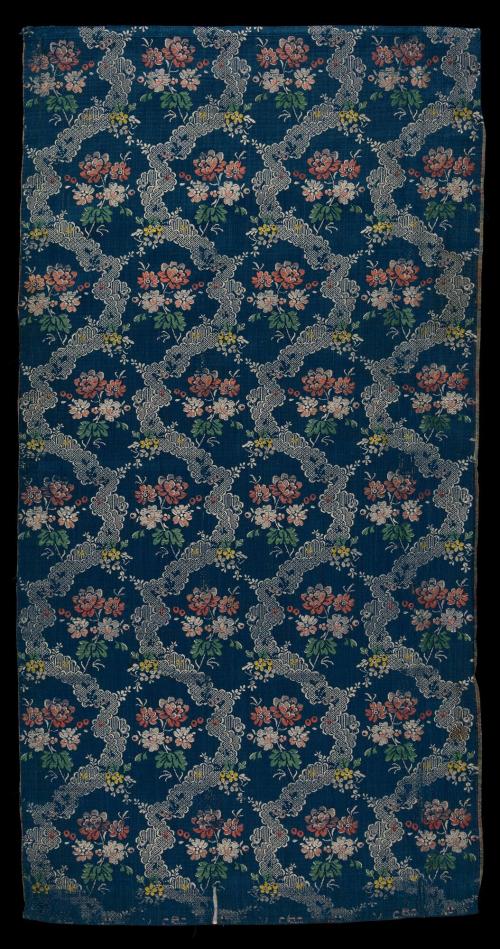 Textile fragment 1969-98,7