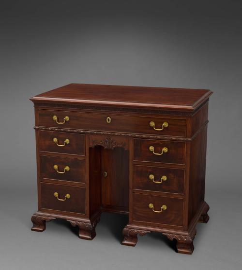 1990-294, Dressing Table
