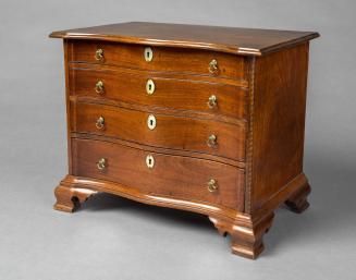 1991-40, Miniature Chest of Drawers