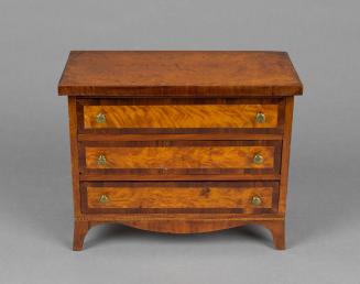1990-275, Chest of Drawers