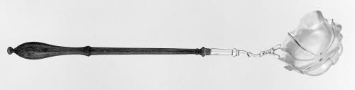 C70-1162. Punch ladle.