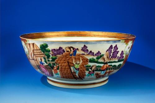 D2010-CMD-68, Punch bowl