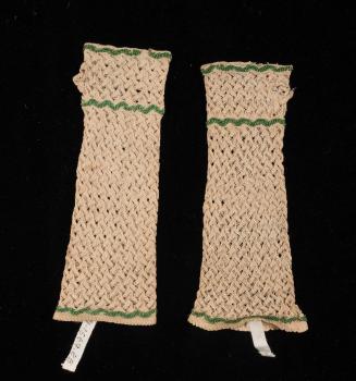 Mitts 1971-1569,2A&B