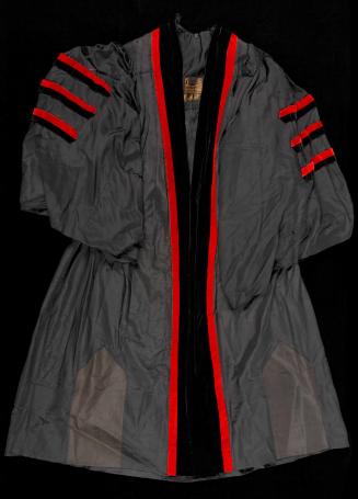Academic Gown 2007-55