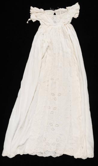 1981-219, Gown