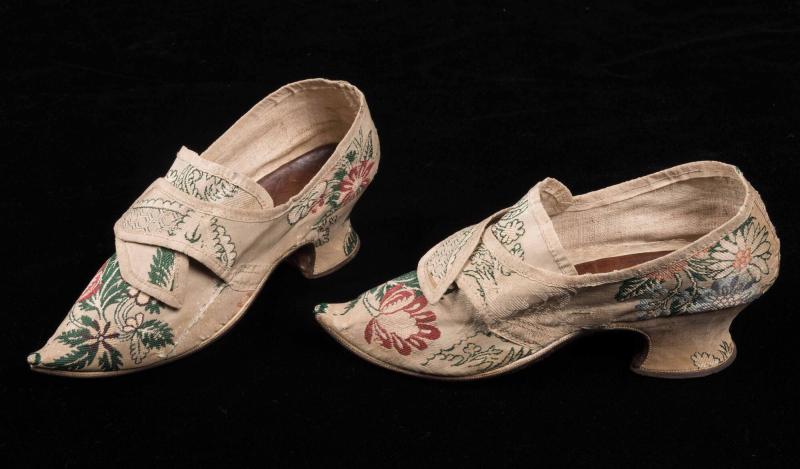 Shoe – Works – The Colonial Williamsburg Foundation