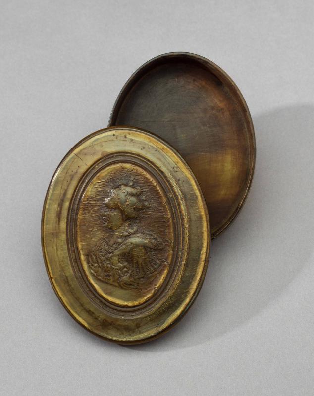 Snuff box – Works – The Colonial Williamsburg Foundation