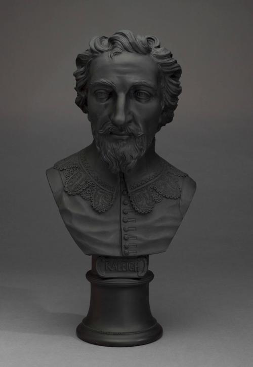 1930-699, Bust