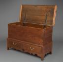 2019-71, Blanket Chest