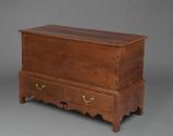 2019-71, Blanket Chest