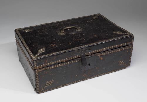 1985-183, Trunk